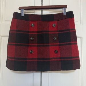 Plaid Red and Black Buttoned Skirt